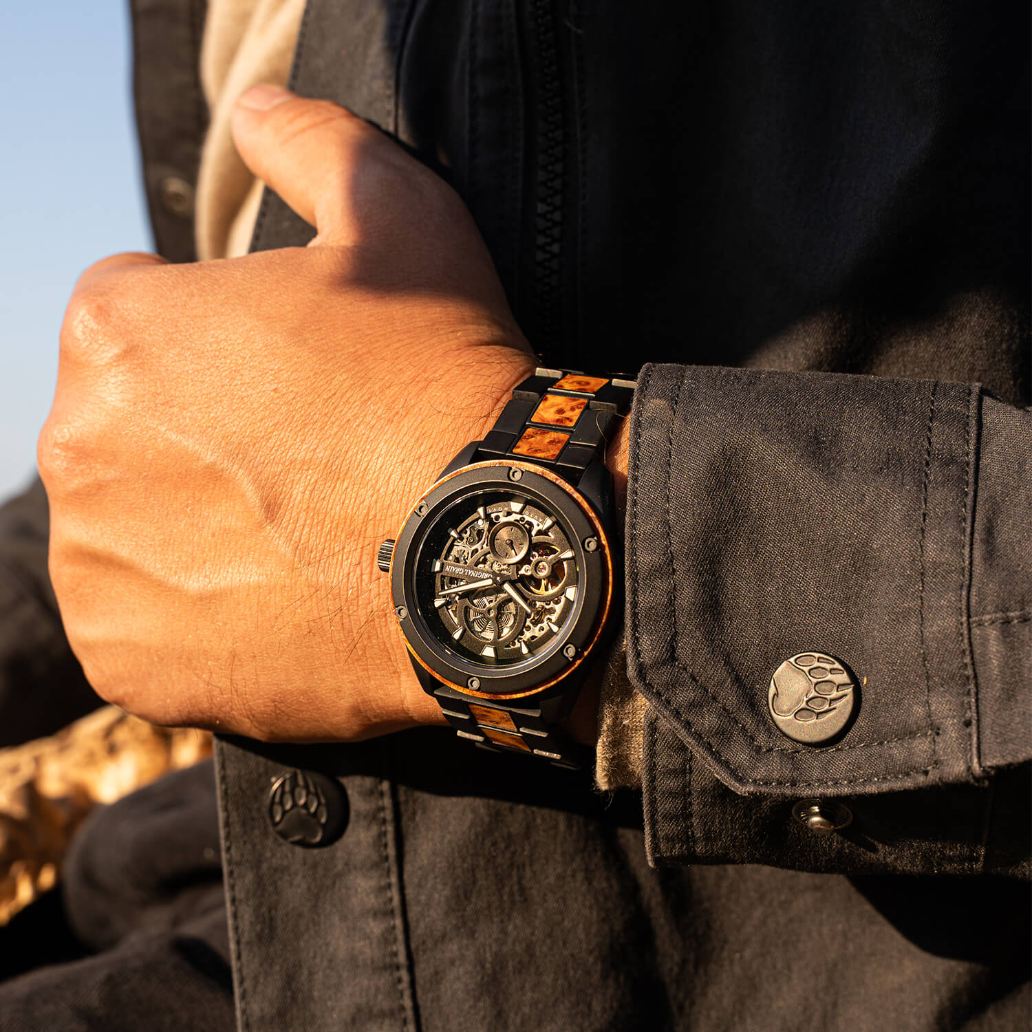 Burlwood Black Rugged Auto 44mm - Image 4