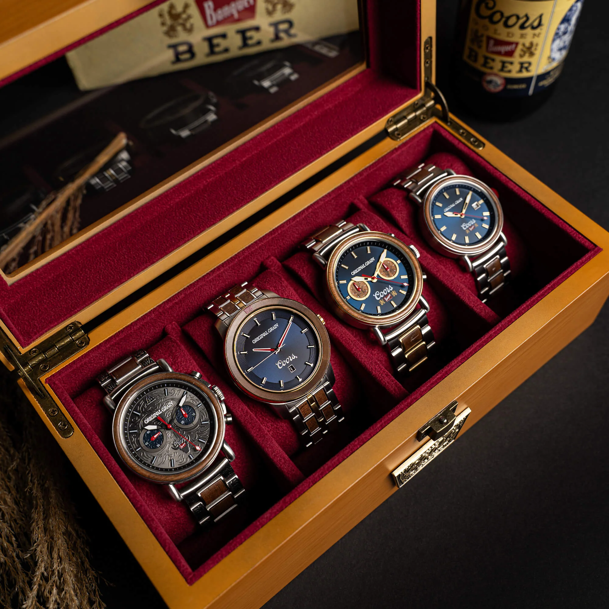 Coors Oak 4 Watch Holder - Image 3