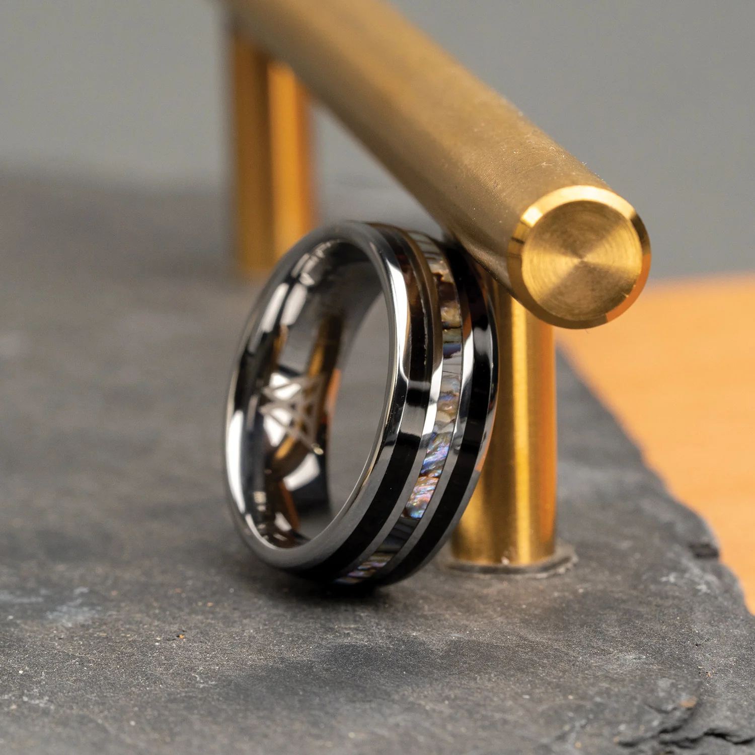 Ebony Abalone Silver Double Barrel Ring - Image 3