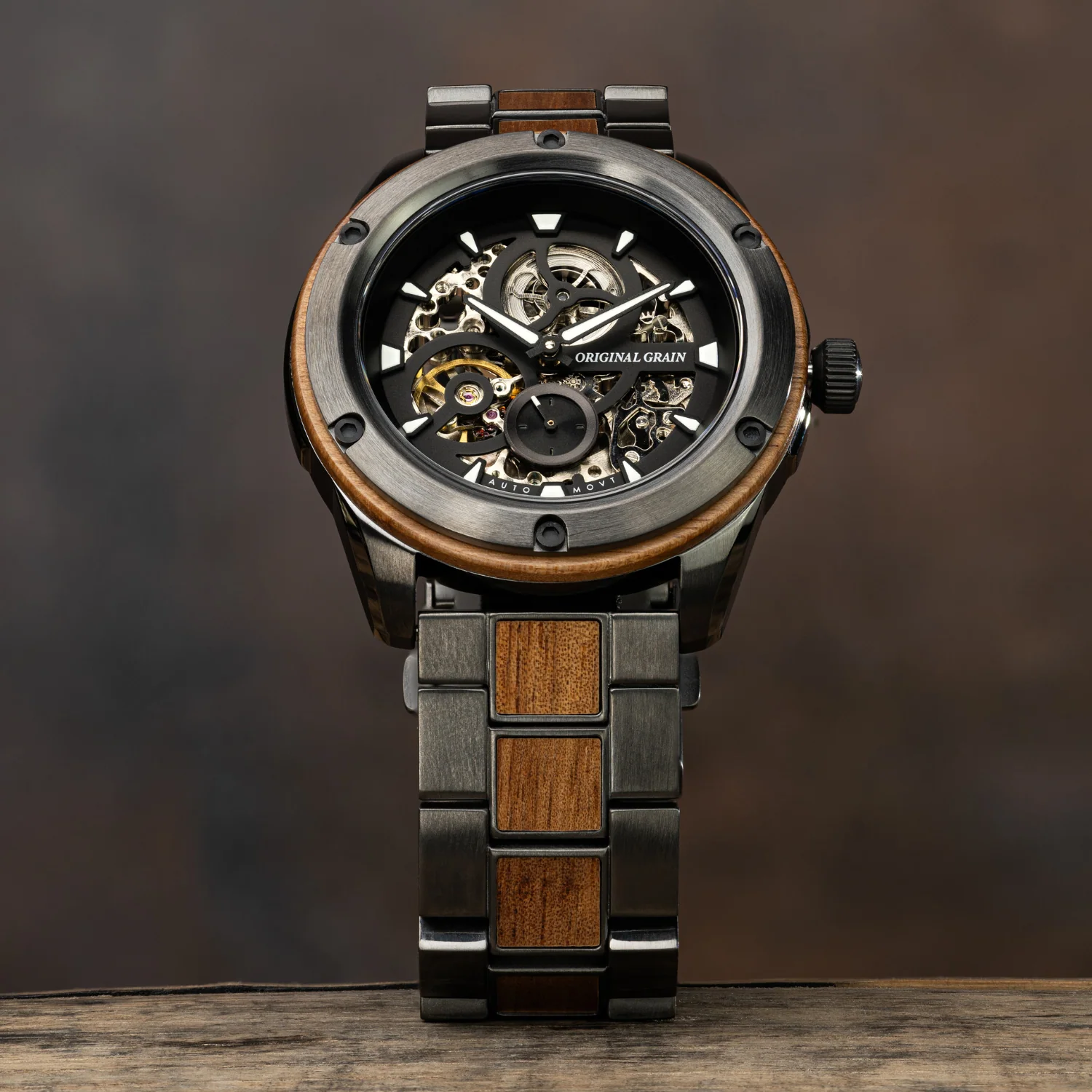 Koa Gunmetal Rugged Automatic 44mm - Image 3