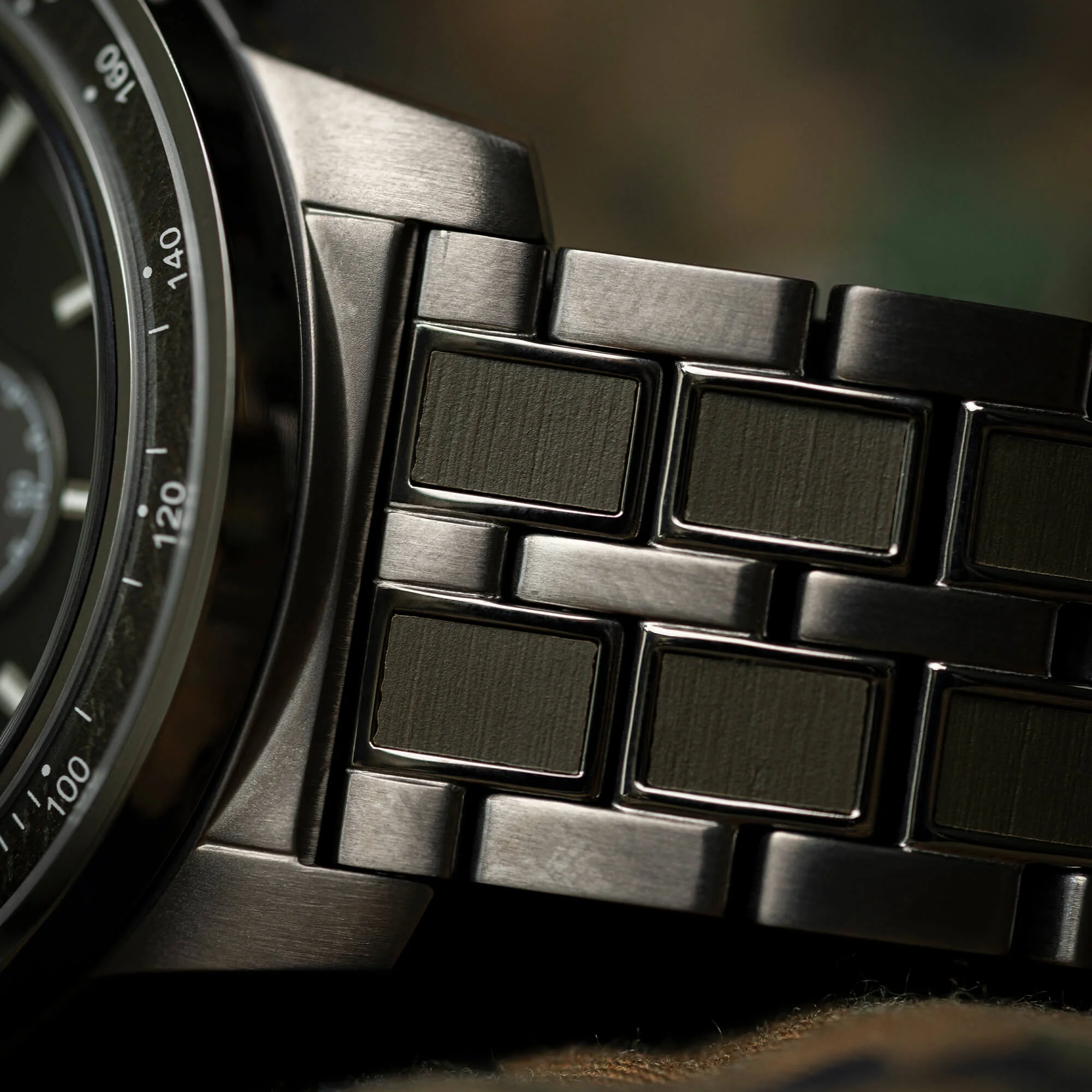Military Green Barrel Solar Chrono 45mm - Image 6