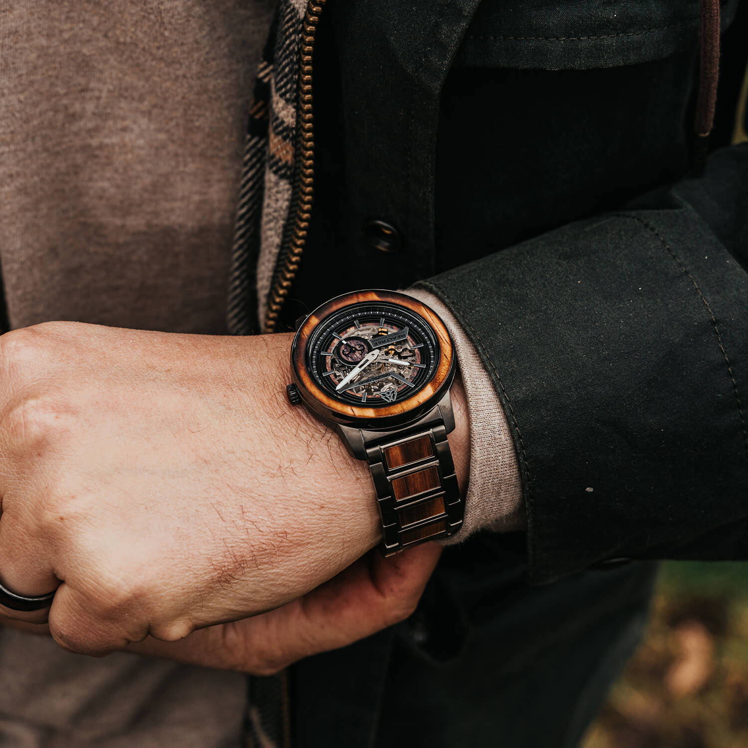 Realtree Charred Pine Barrel 44mm Automatic - Image 4