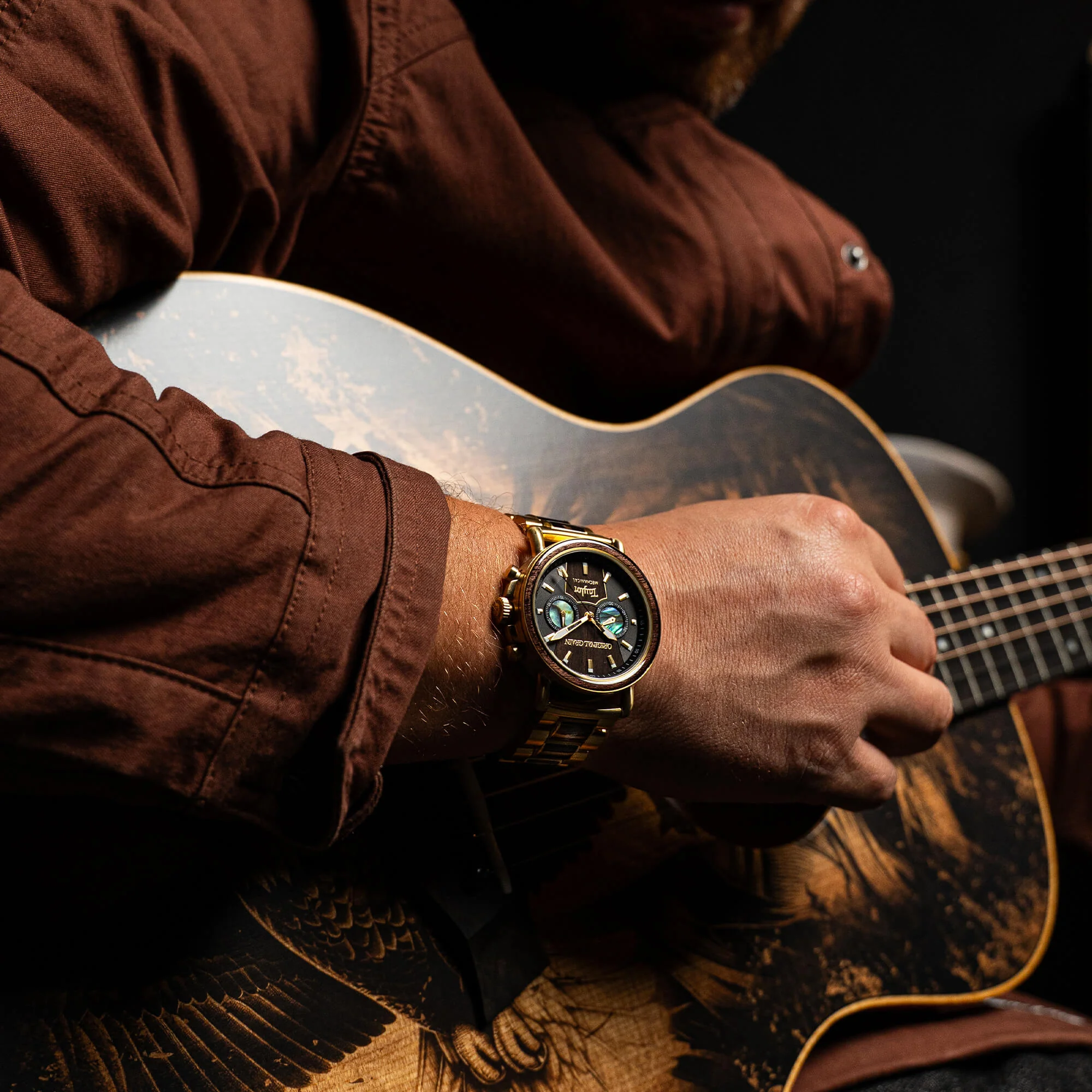 Taylor Guitars 18K Gold Mechanical Chrono 44mm - Image 4