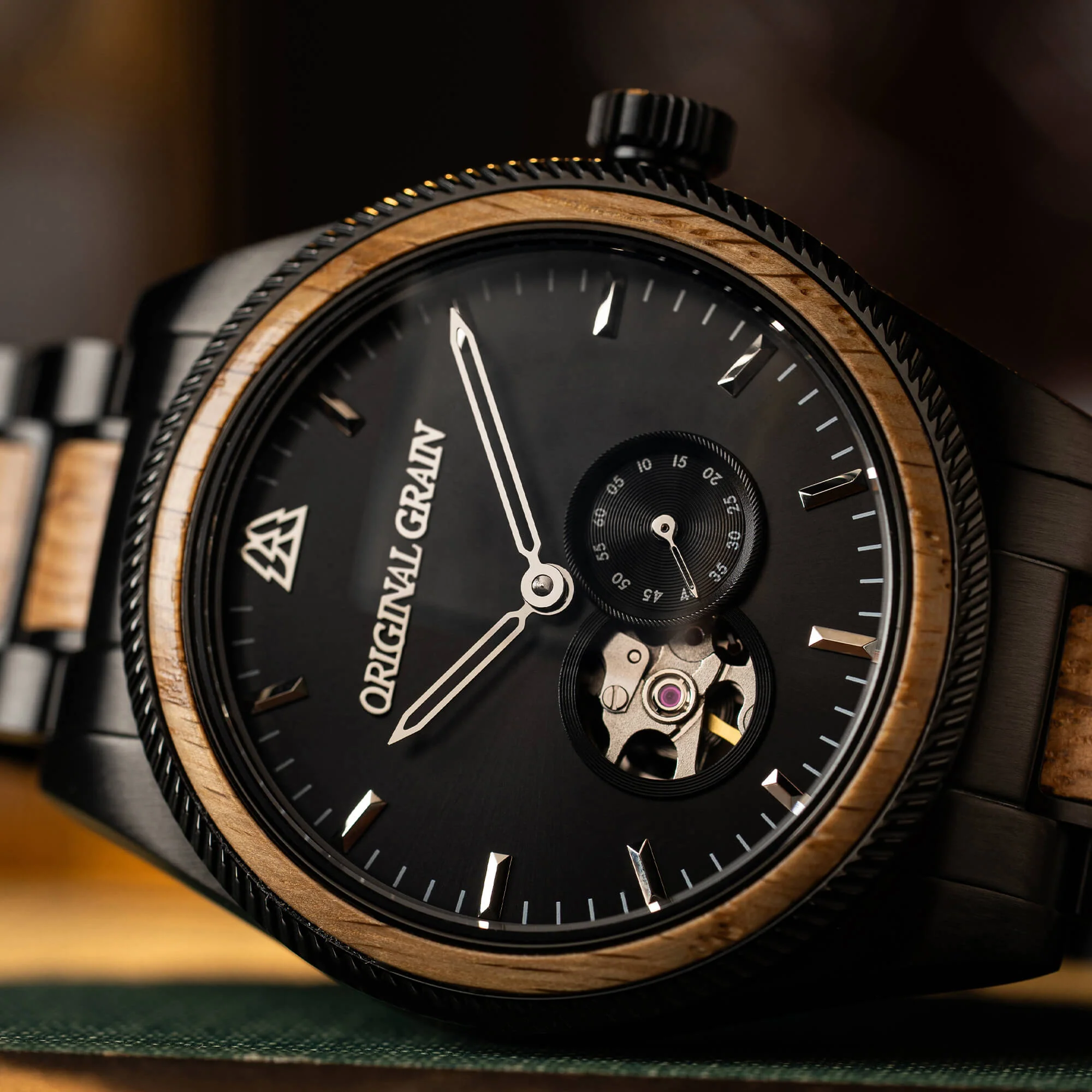 Vintage Auto Whiskey Black 40mm - Image 6