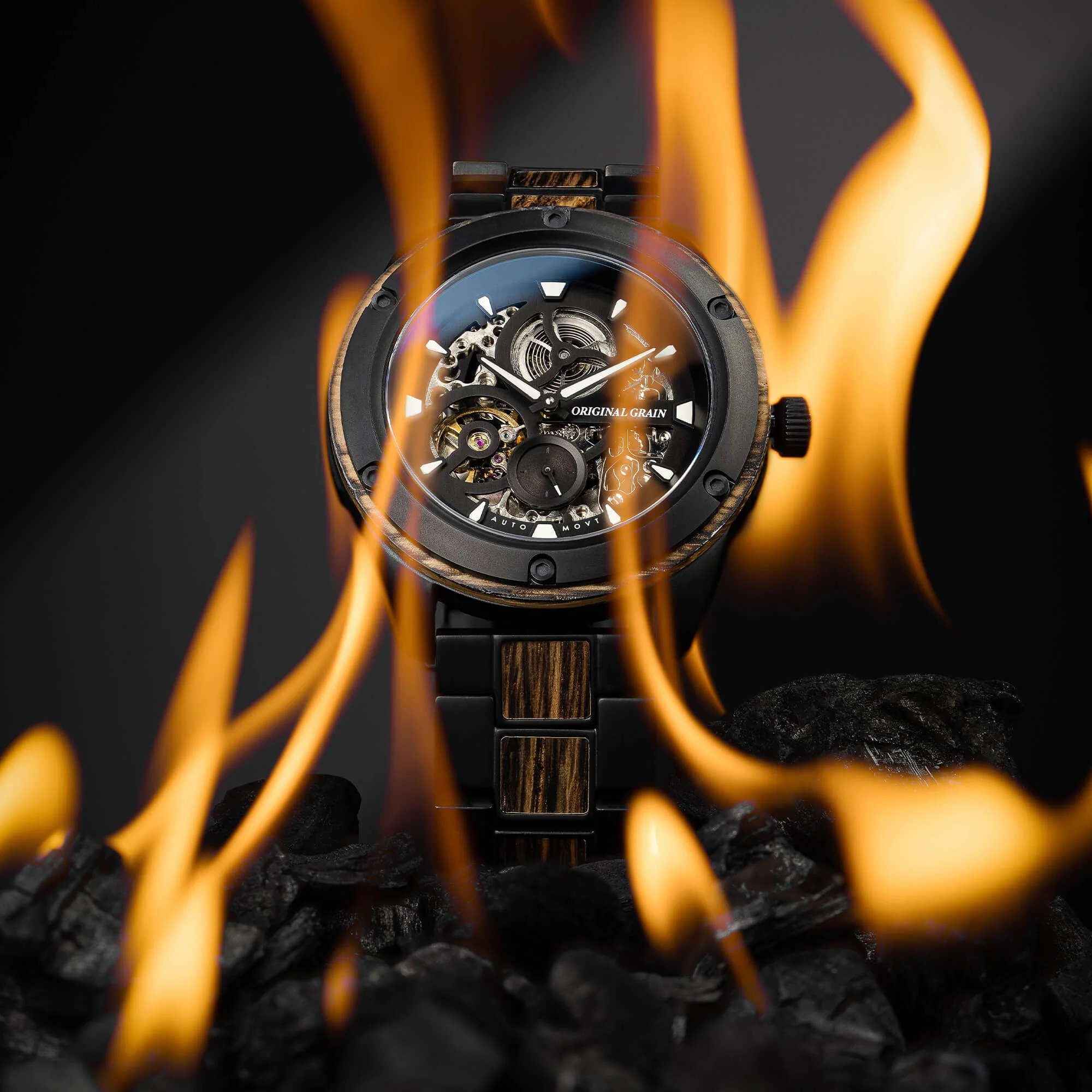 Whiskey Black Rugged Automatic 44mm - Image 6