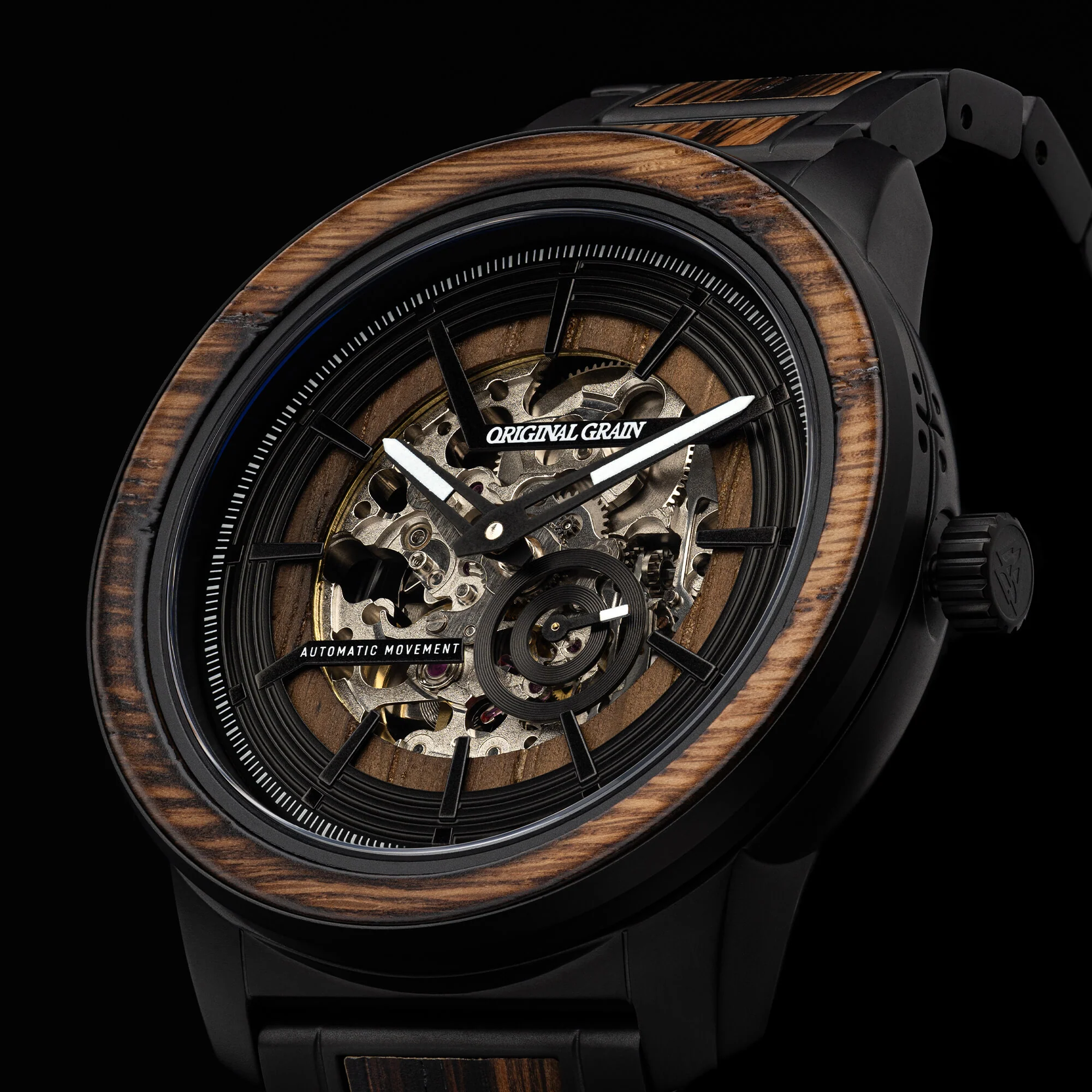 Whiskey Charred Black Barrel Automatic 46mm - Image 4